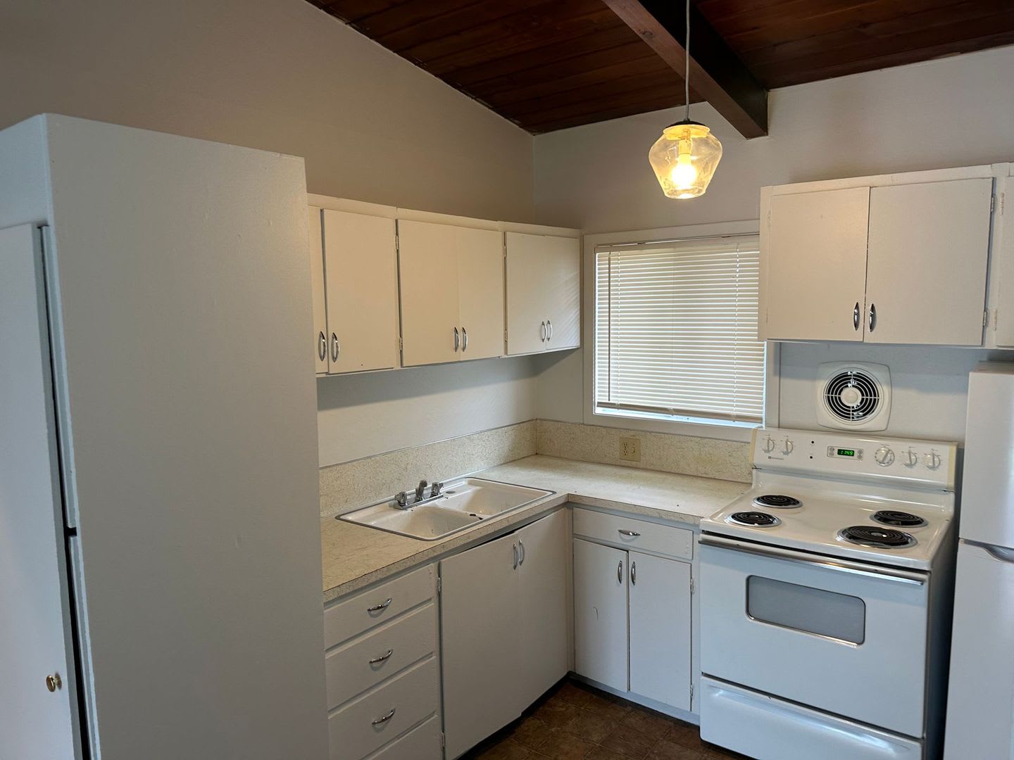 1229 Division – photo 4