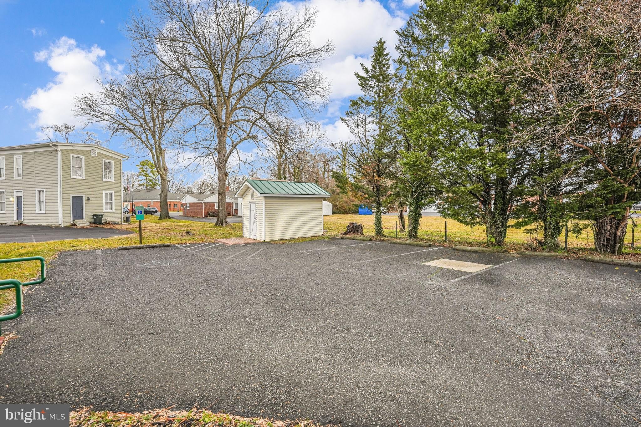 8920 QUARRY Road – photo 5