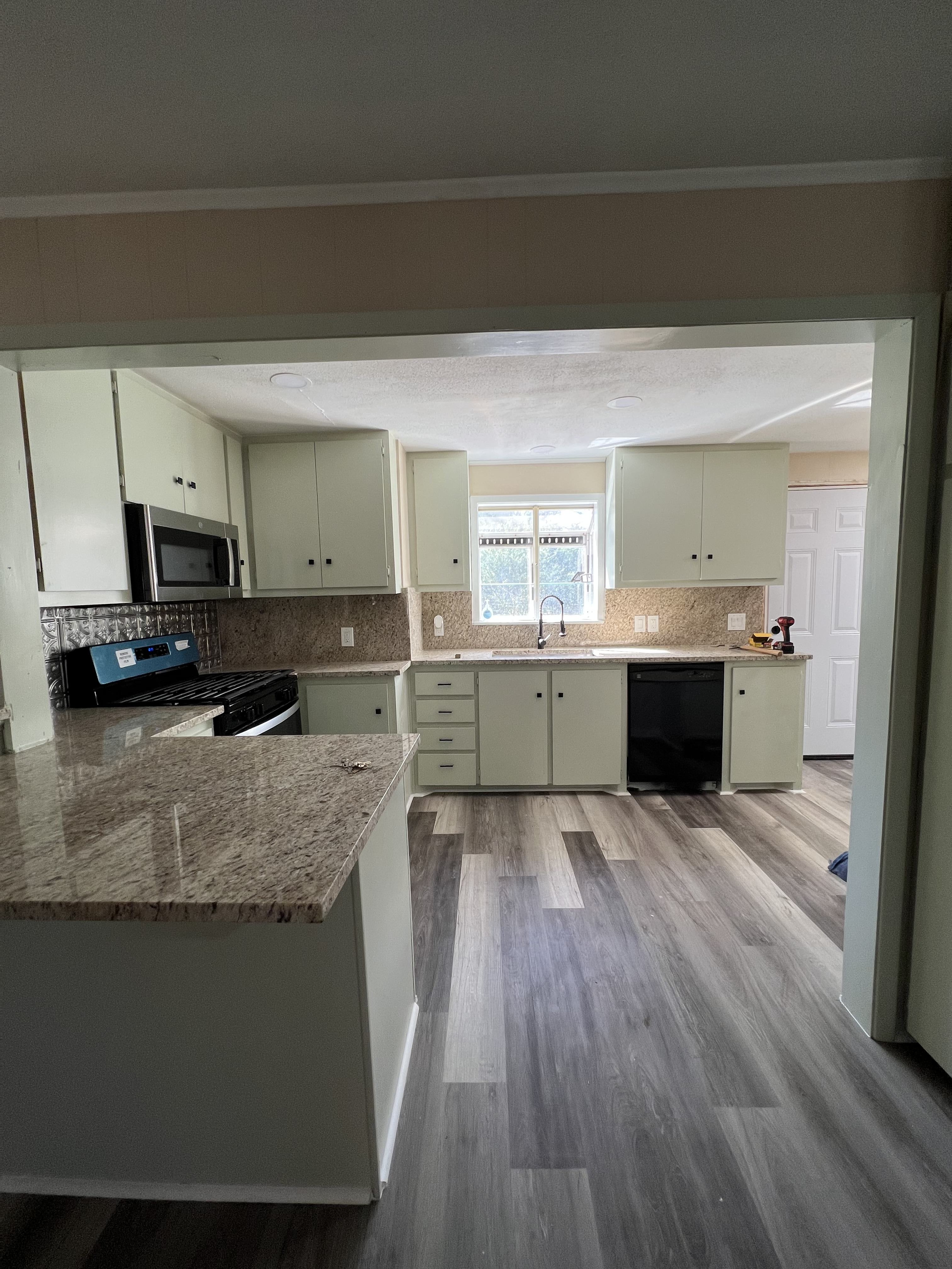 1411 Avenue C – photo 1