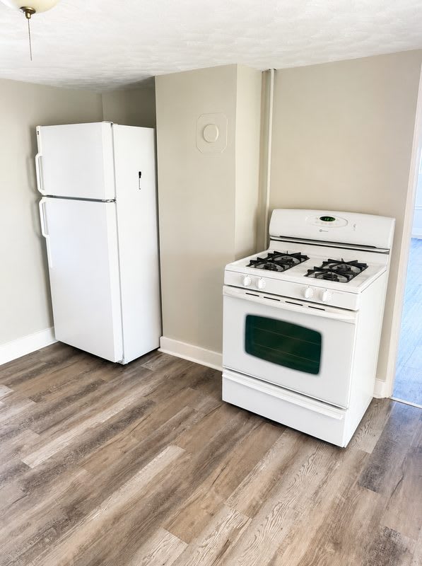 100 Lancaster Street – photo 4