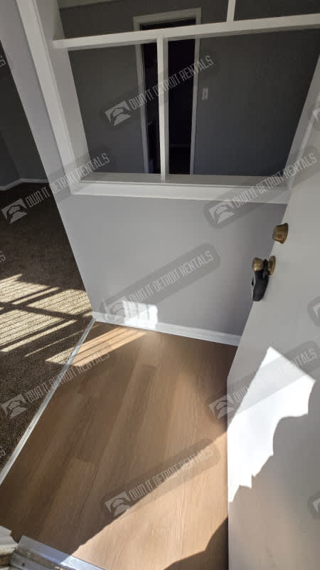 1519 Midland Blvd – photo 4