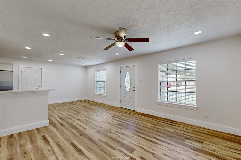 1012 San Saba Drive – photo 3