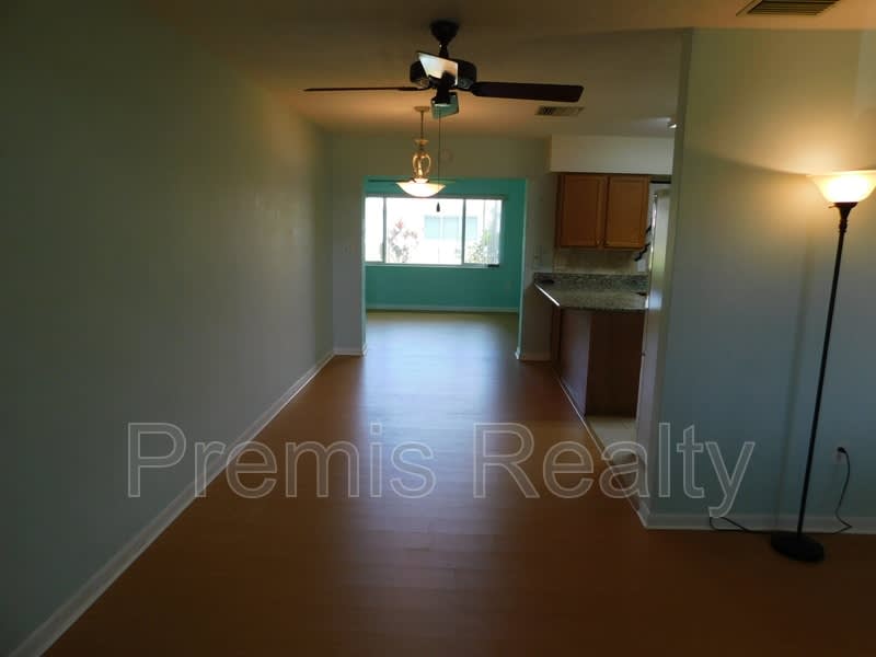 3563 Floral Drive – photo 3