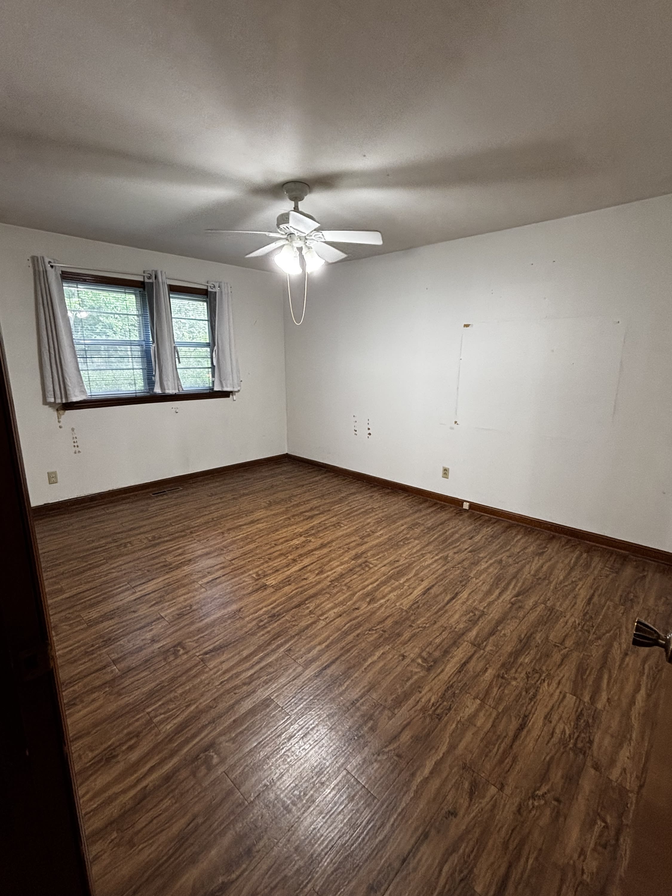 307 N CENTRAL ST – photo 5