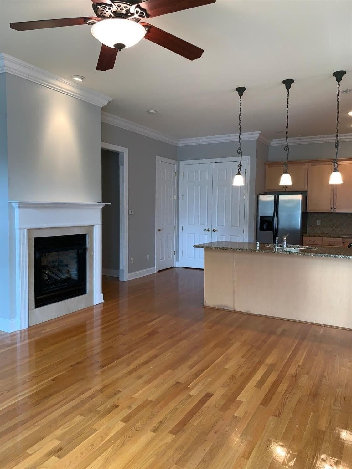631 W Main Street – photo 4