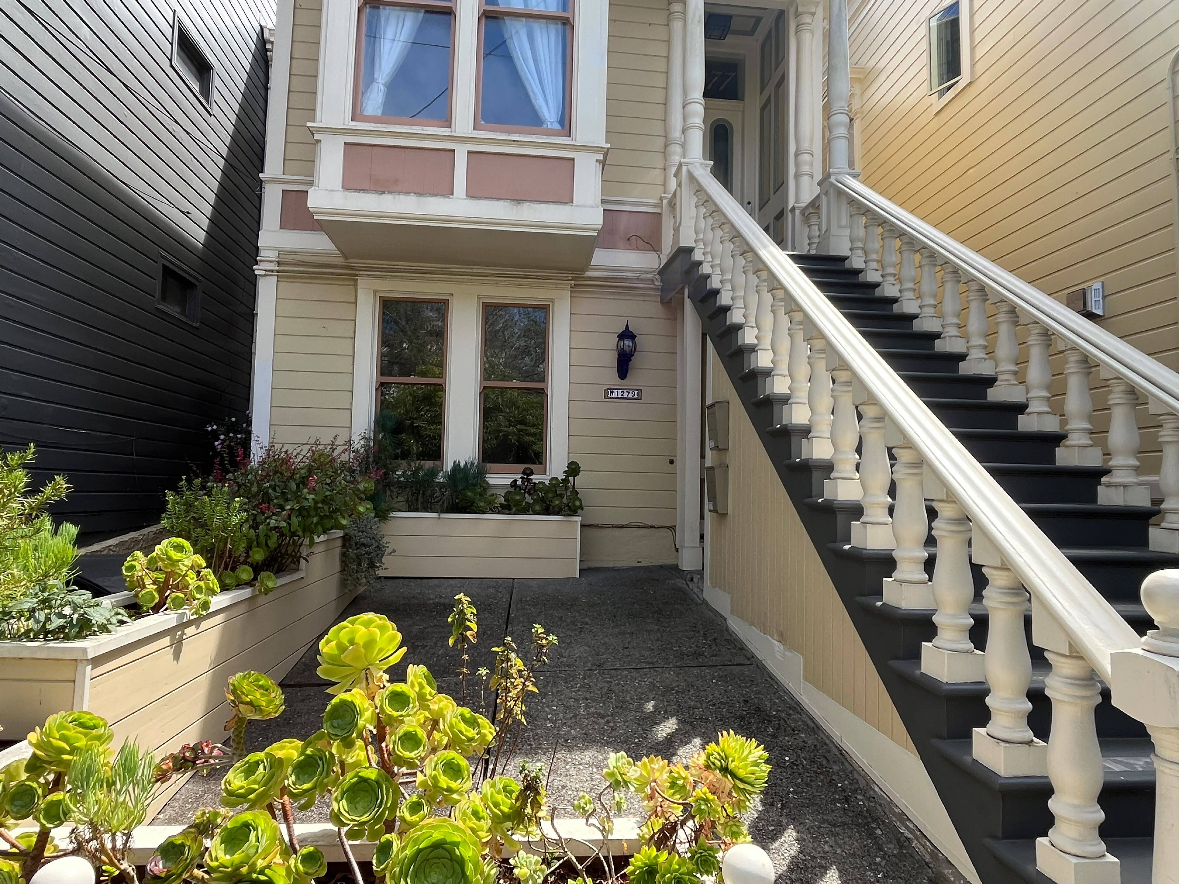 1279 Page Street – photo 2