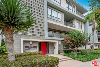 12775 Bluff Creek Drive – photo 1