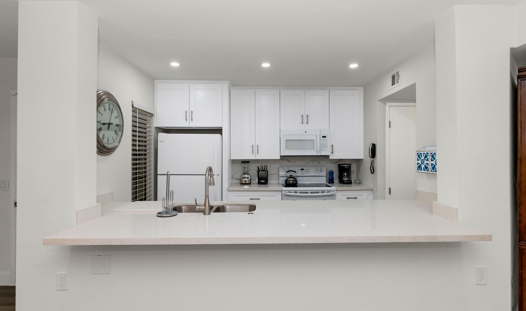 Rates Vary: $2,995 – photo 4
