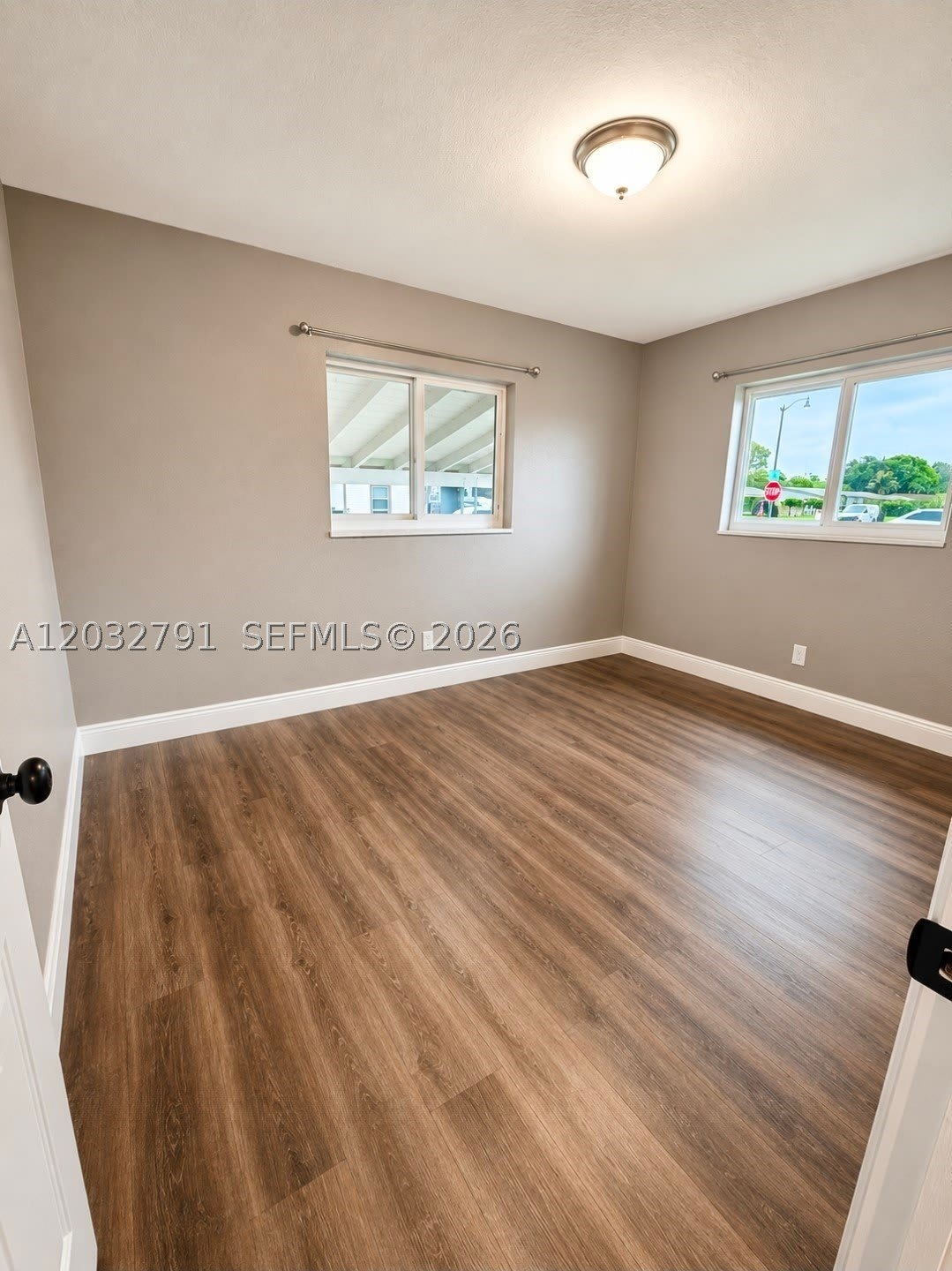 2350 Nw 12Th Ct – photo 4