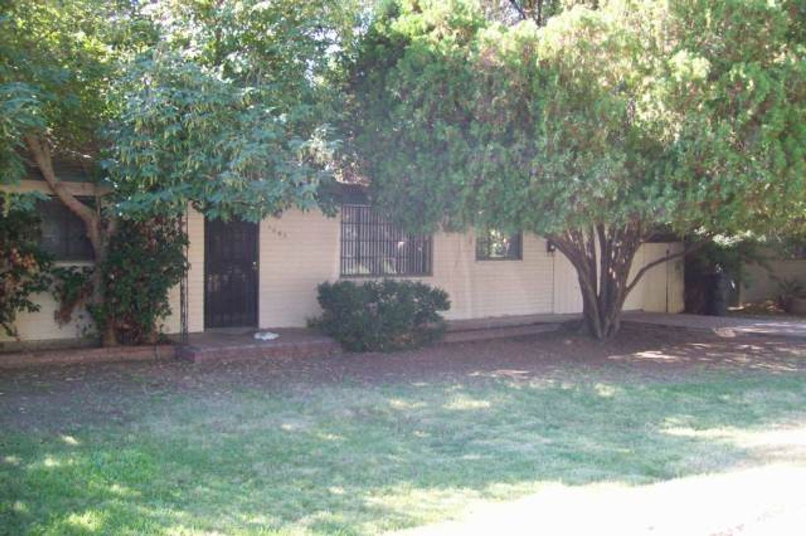 4 Bedroom in Hudson Park off Cedar – photo 1