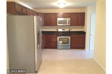 Beautiful and spacious 5 BR/2BA minutes from UMD campus – photo 3
