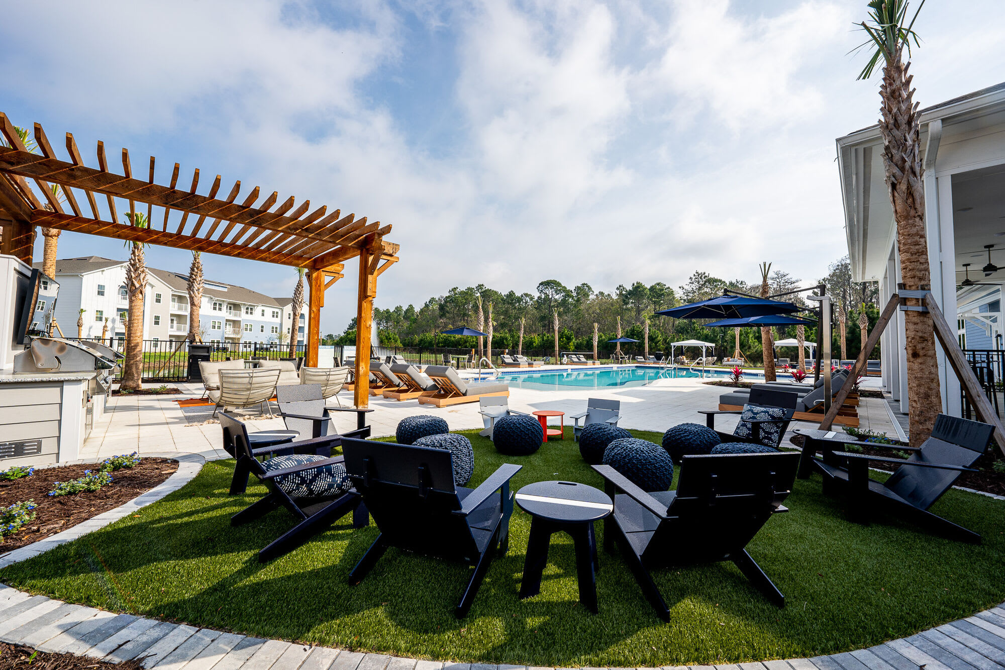 Camellia World Commerce Center – photo 4