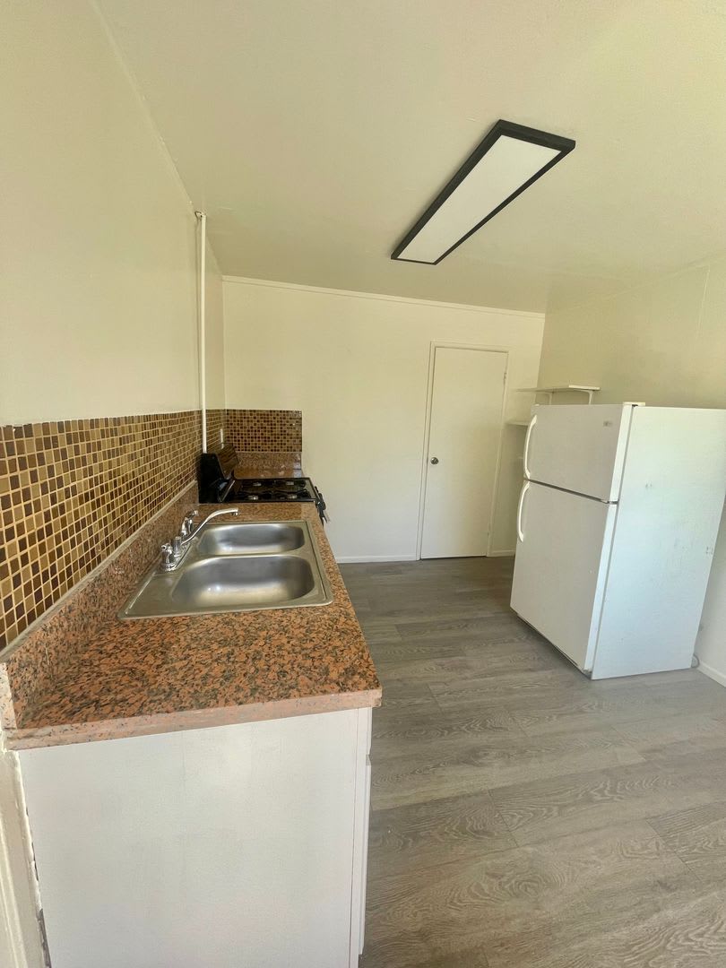 Studio Apartment, Conveniently Located – photo 3