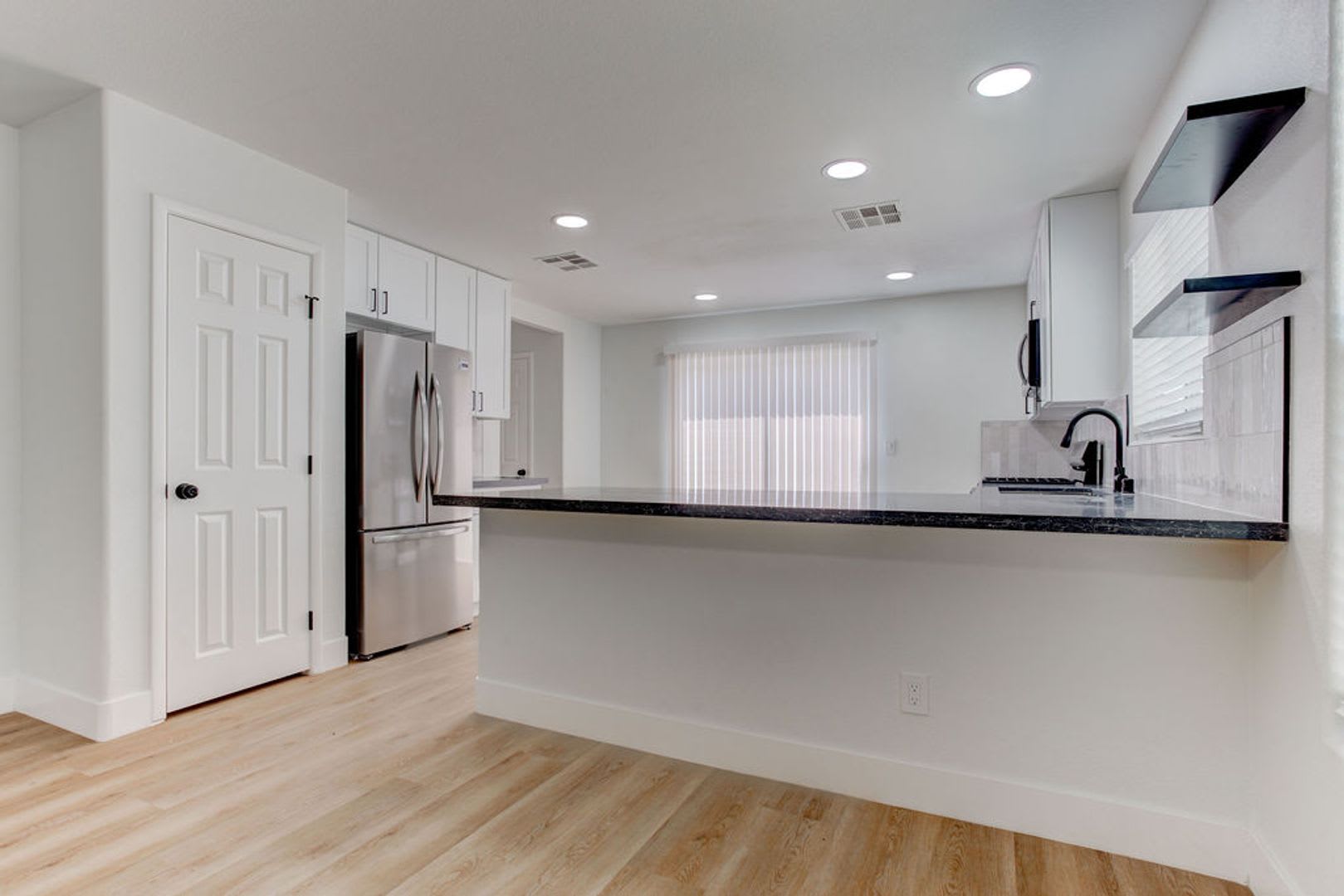 8765 First Lady Avenue, Las Vegas, NV 89148 – photo 4