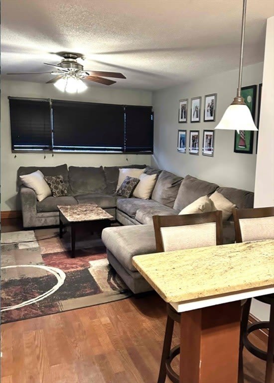 881 Broadway – photo 4