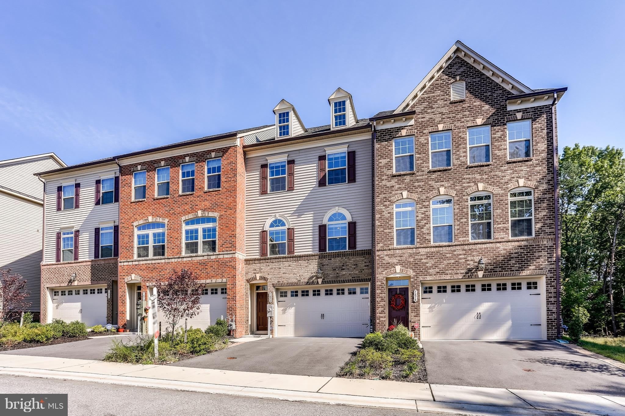7872 PATTERSON Way – photo 2