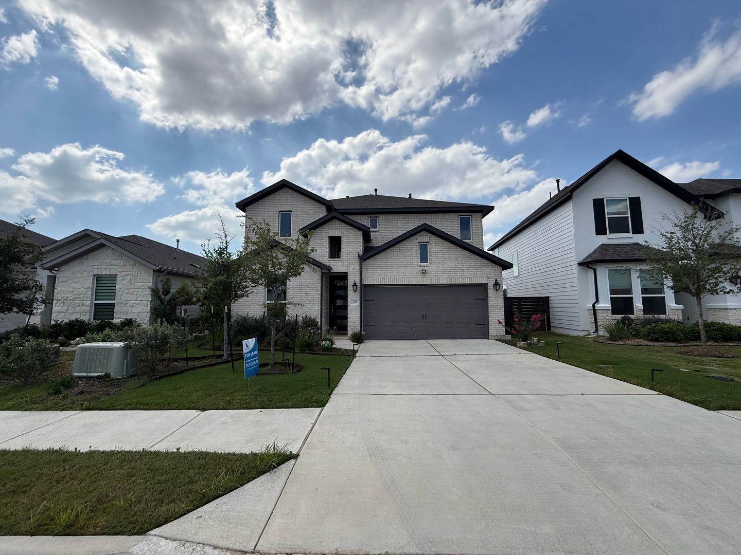 Wonderful 5 bedroom 4 bath home with Office + Media Room – photo 1