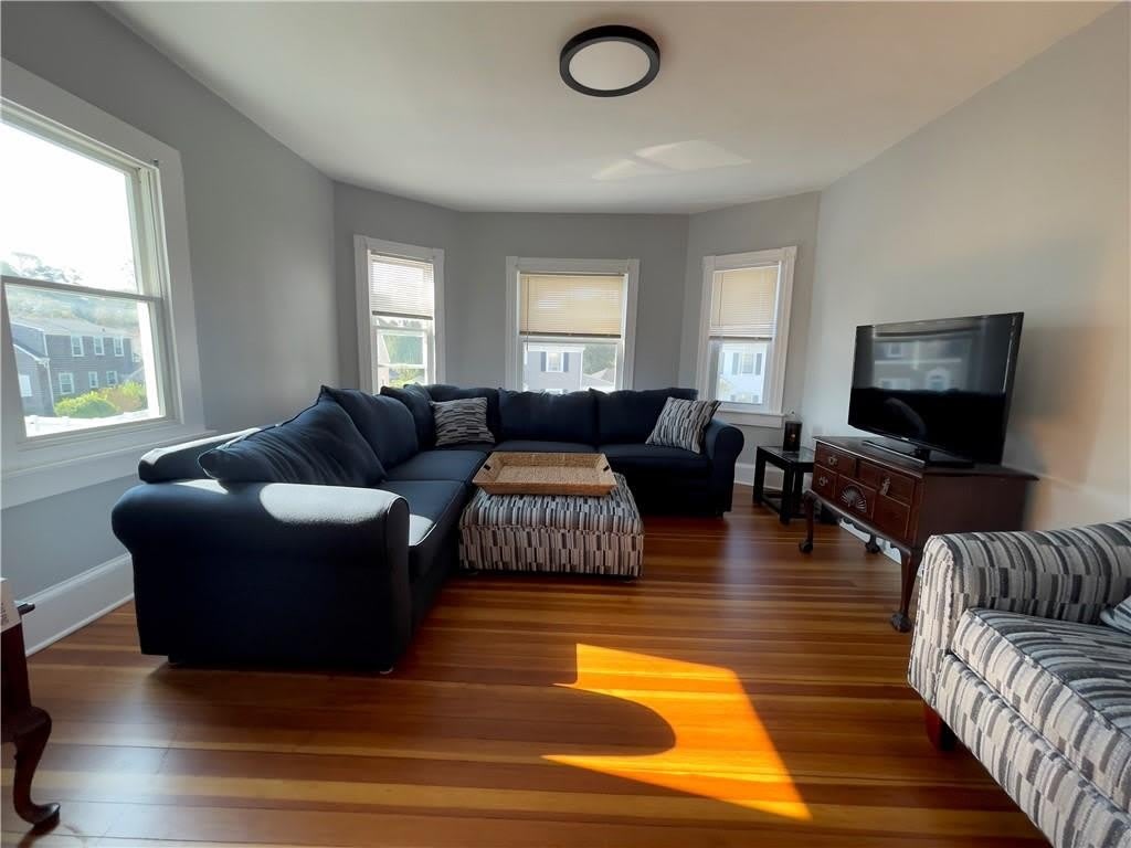 60 Berkeley Avenue – photo 3