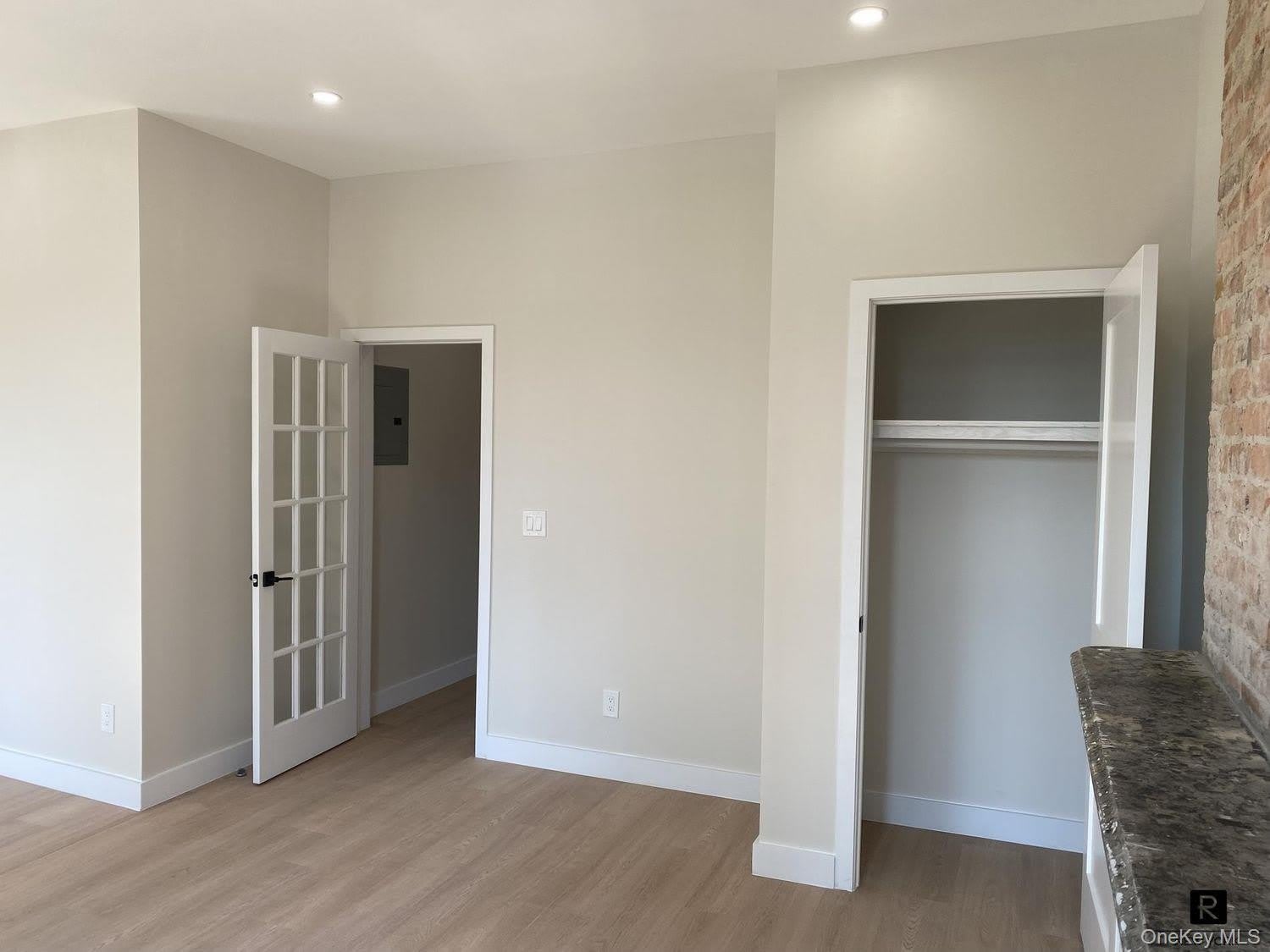 76 4th Avenue – photo 4