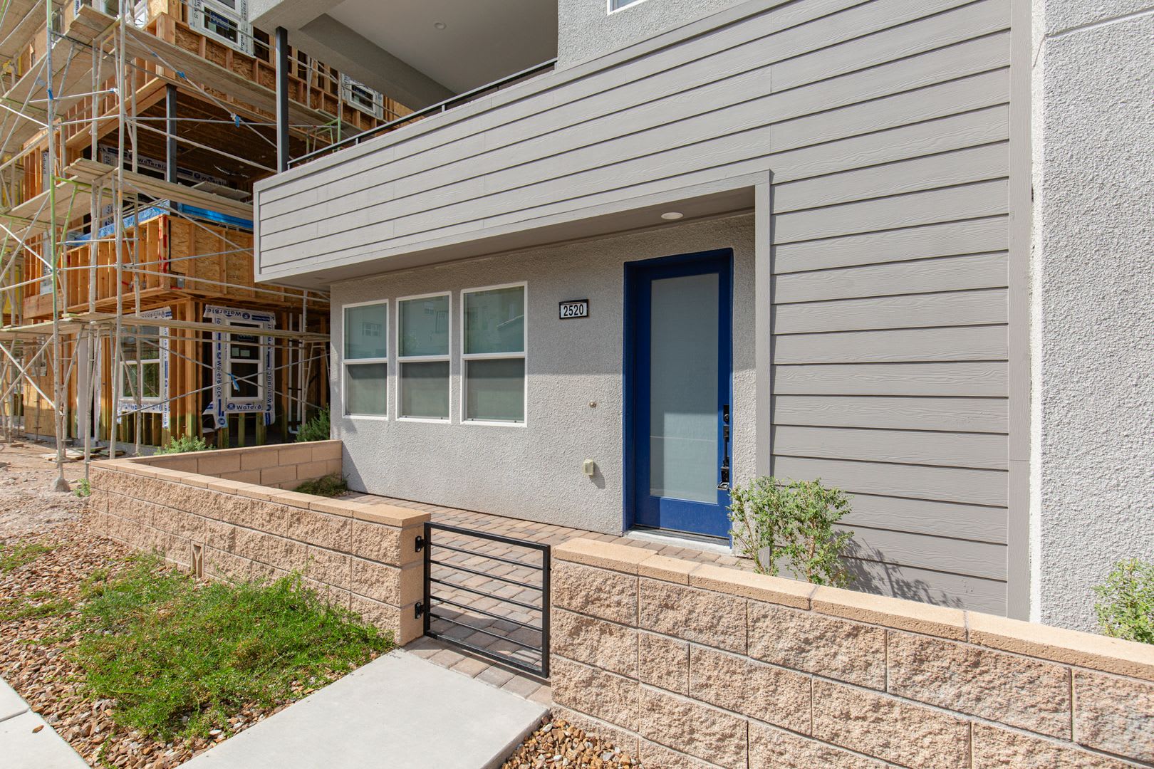 4 bedroom Upscale Townhome – photo 3