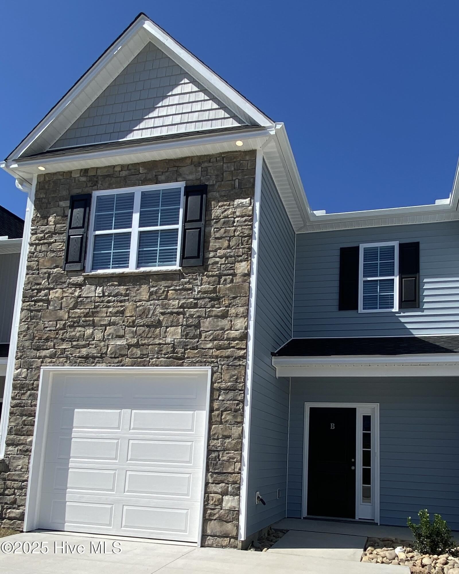 1404 B Hartley – photo 1