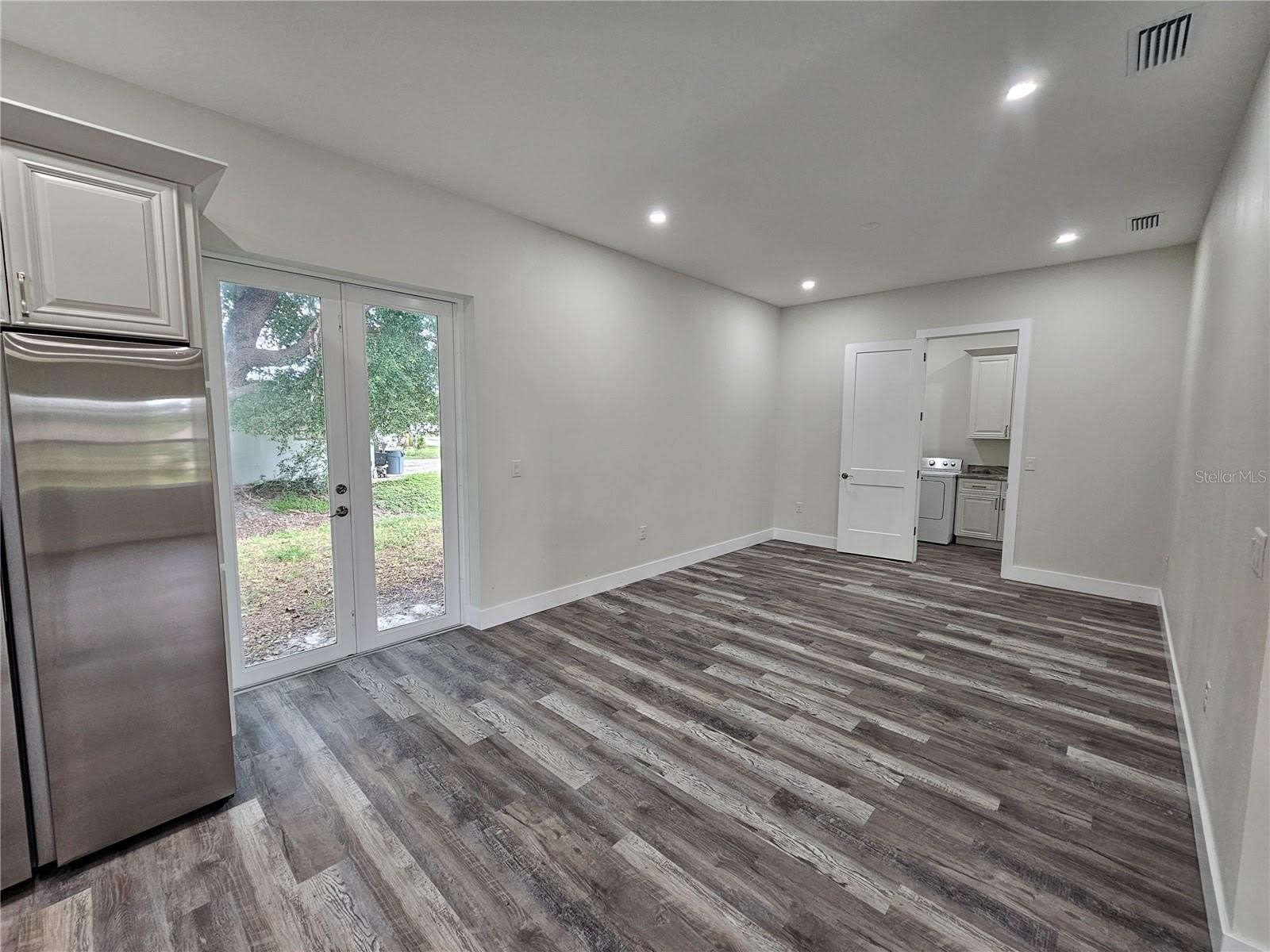 3525 MCINTOSH Road – photo 5