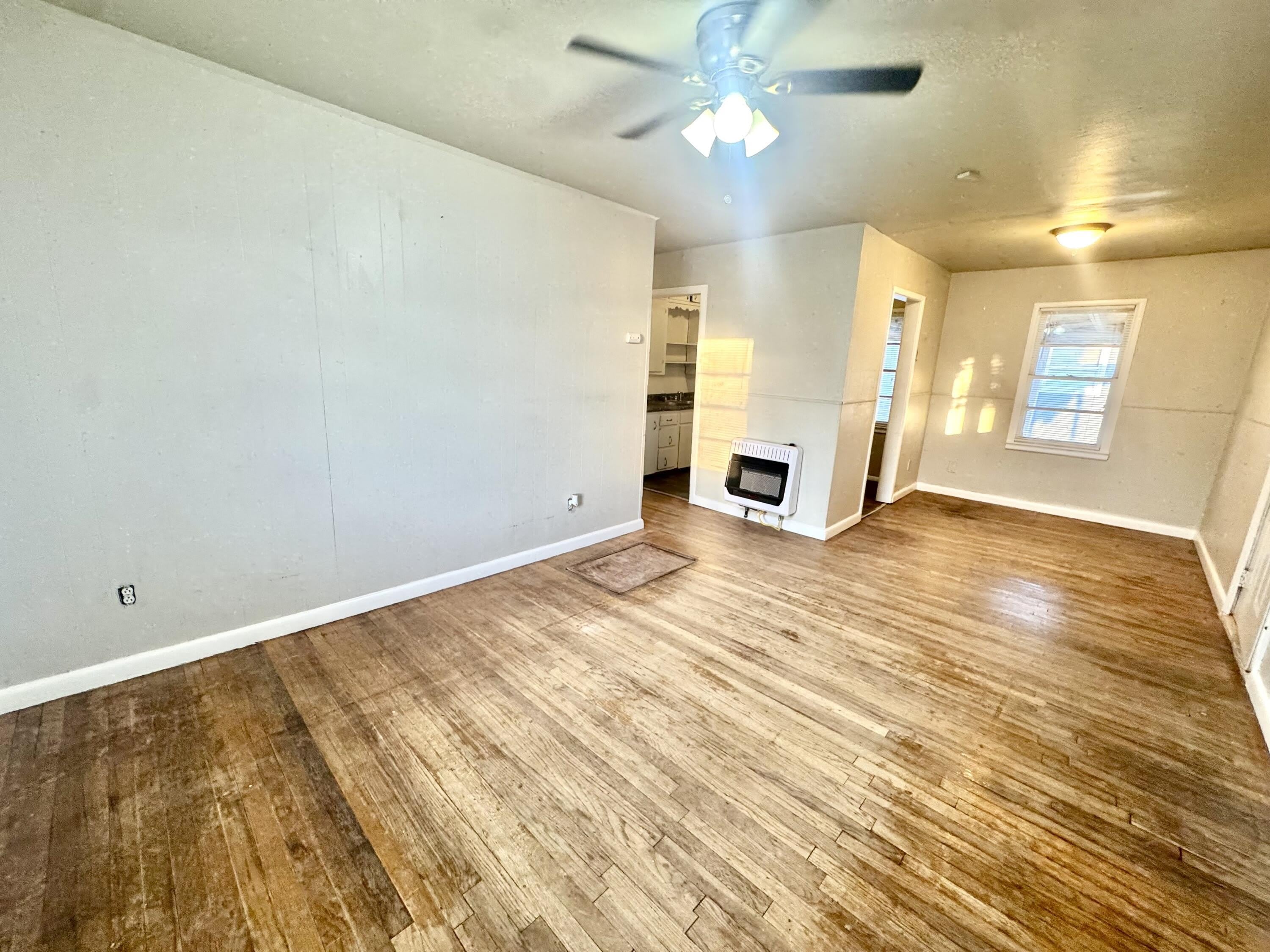 3213 Erskine Street – photo 4