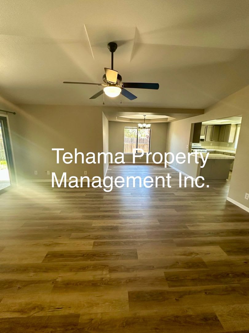 Beautiful 3 bedroom 2 bath home in Redding, CA – photo 4