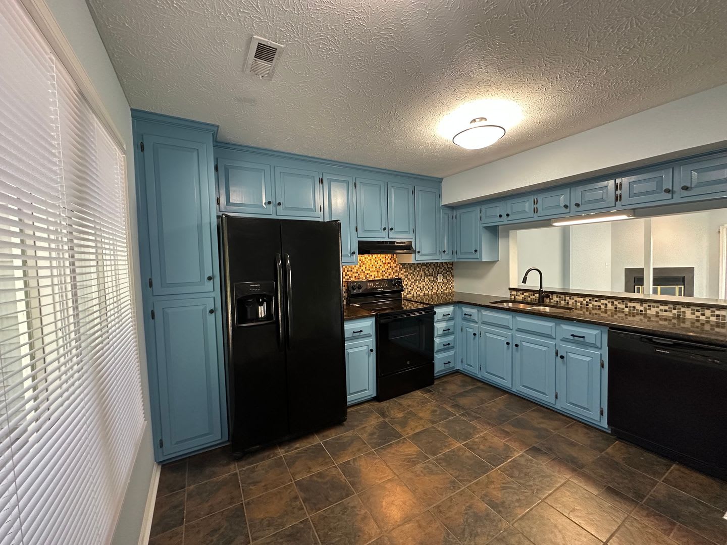 Waterfront Townhome with Water Views & Private Dock Access – photo 3