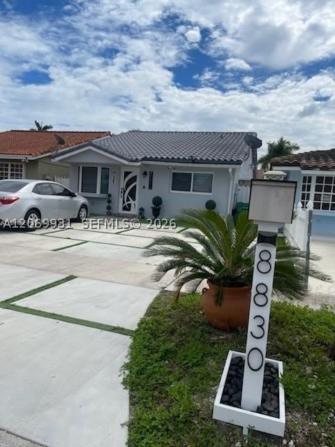 8830 NW 115th St – photo 1