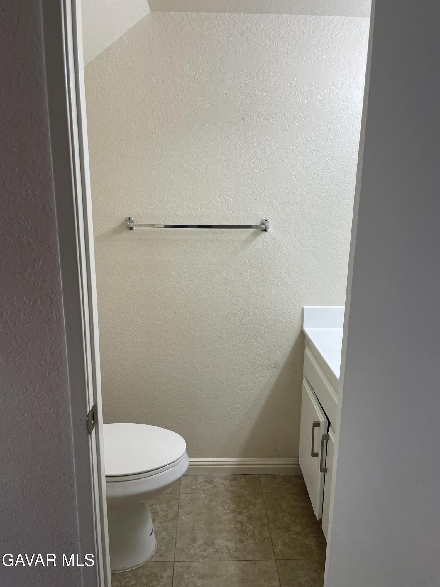 1739 W Avenue J15 – photo 5