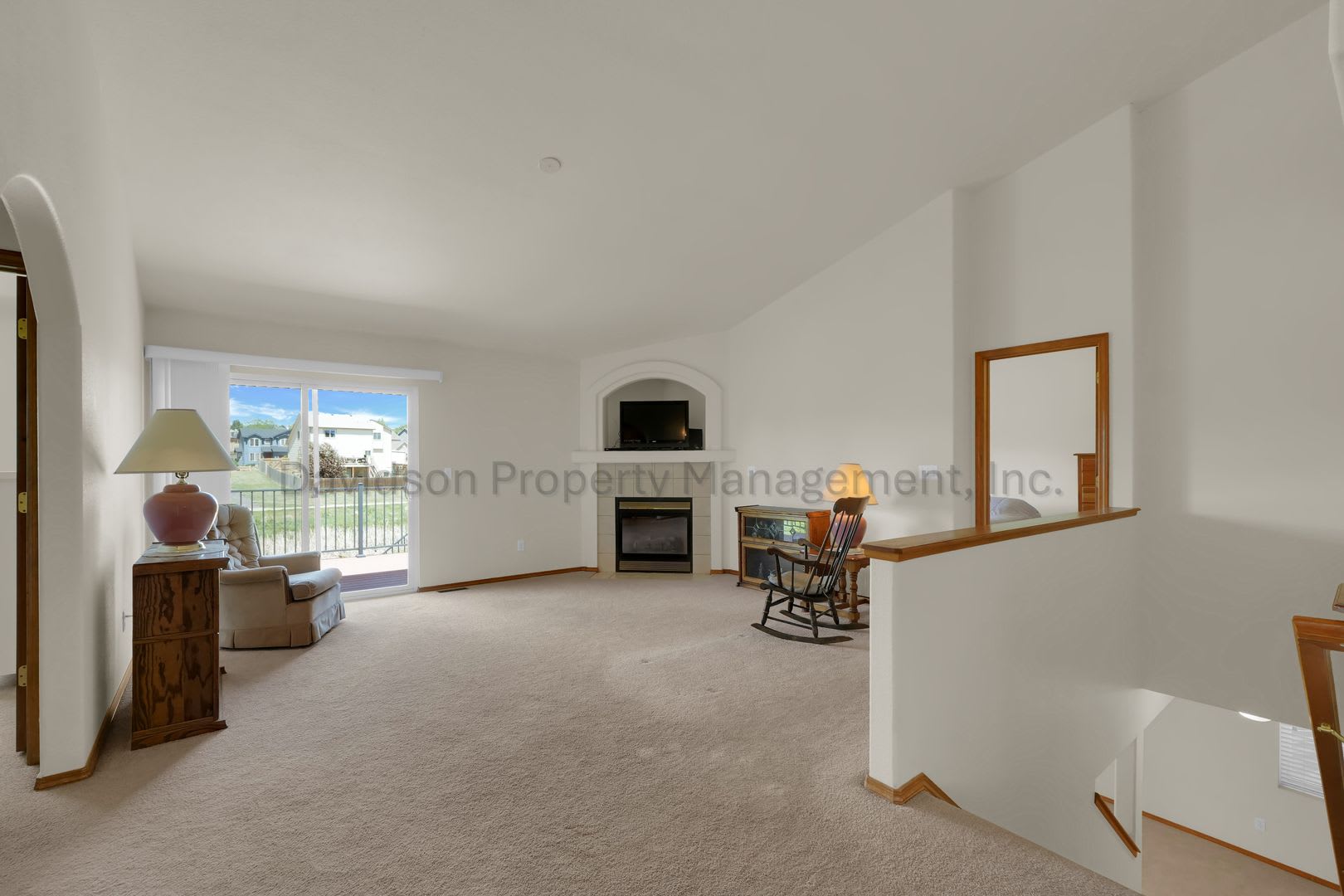 Beautiful 4 Bedroom House in Northeast Colorado Springs – photo 2