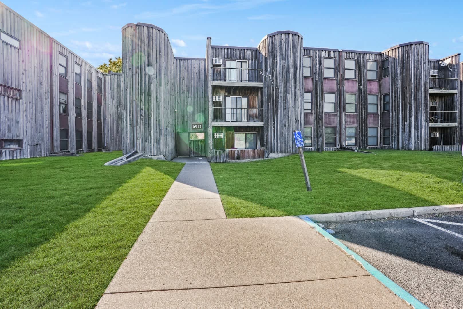 Lynwood Pointe Apartments – photo 3
