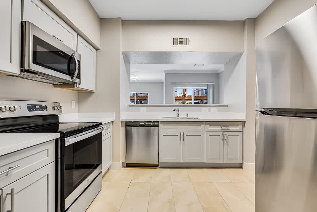 Pinehurst Condominiums – photo 5