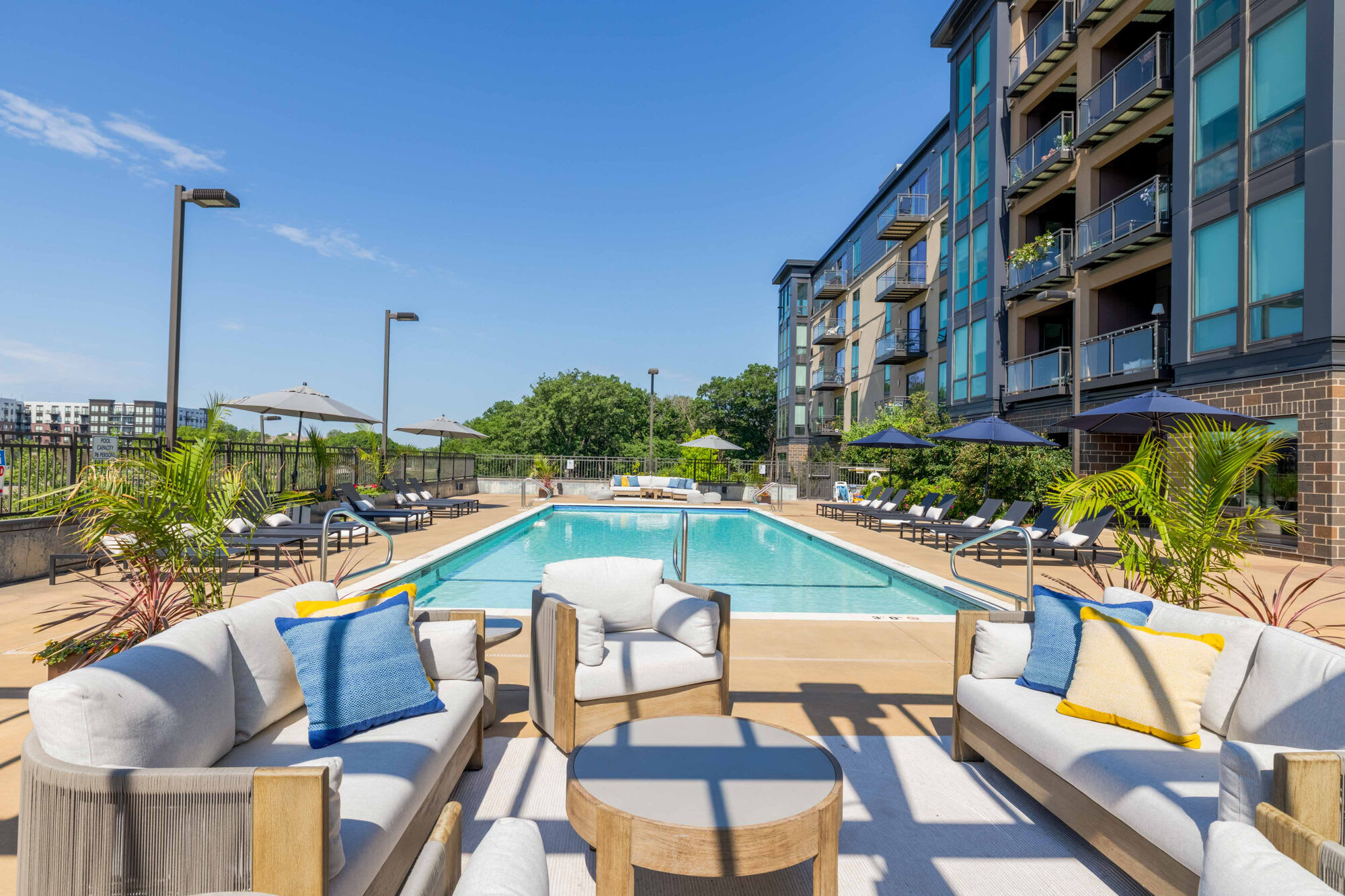 The Island Residences at Carlson Center – photo 2