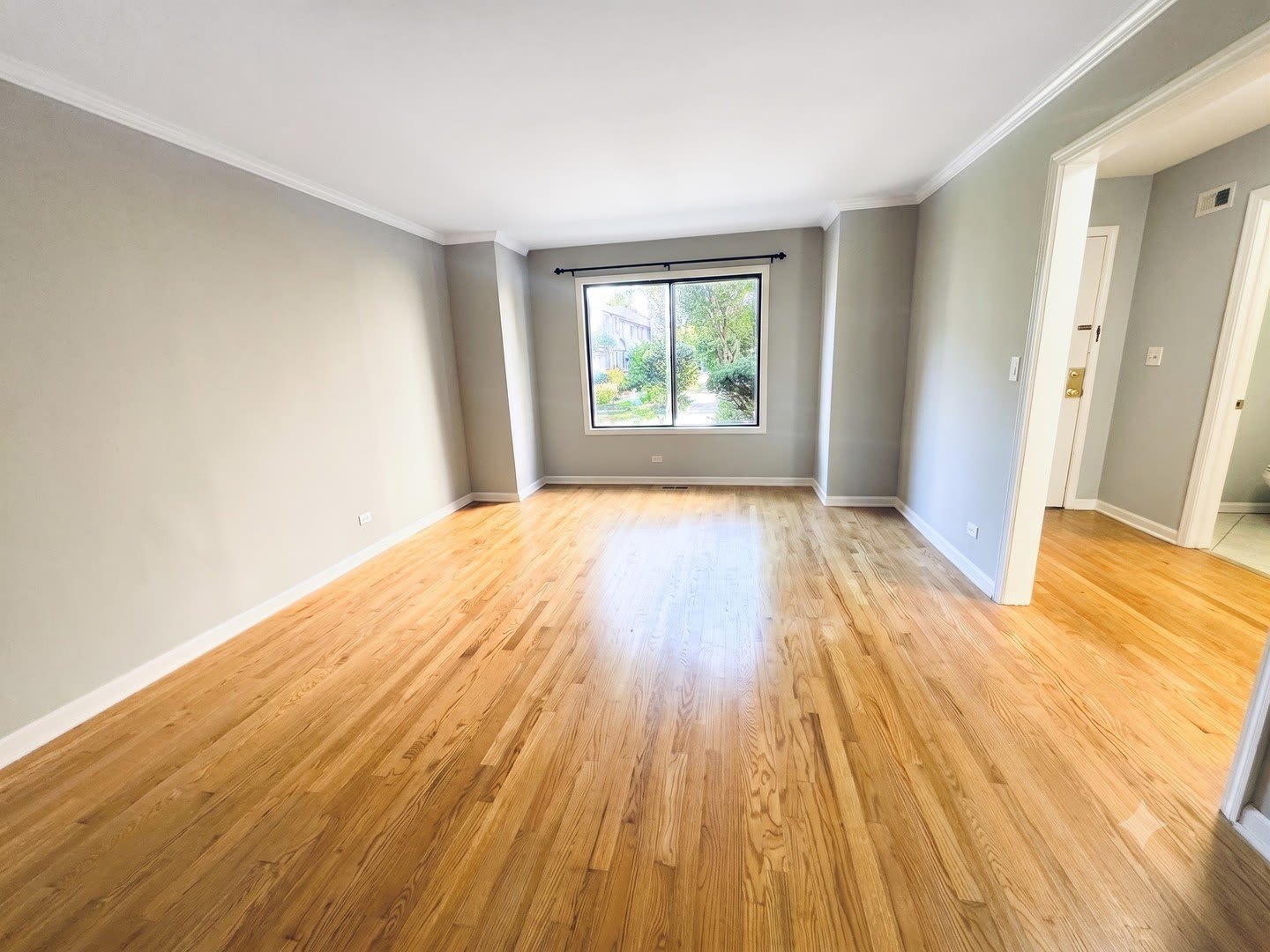 1750 Henley Street – photo 3