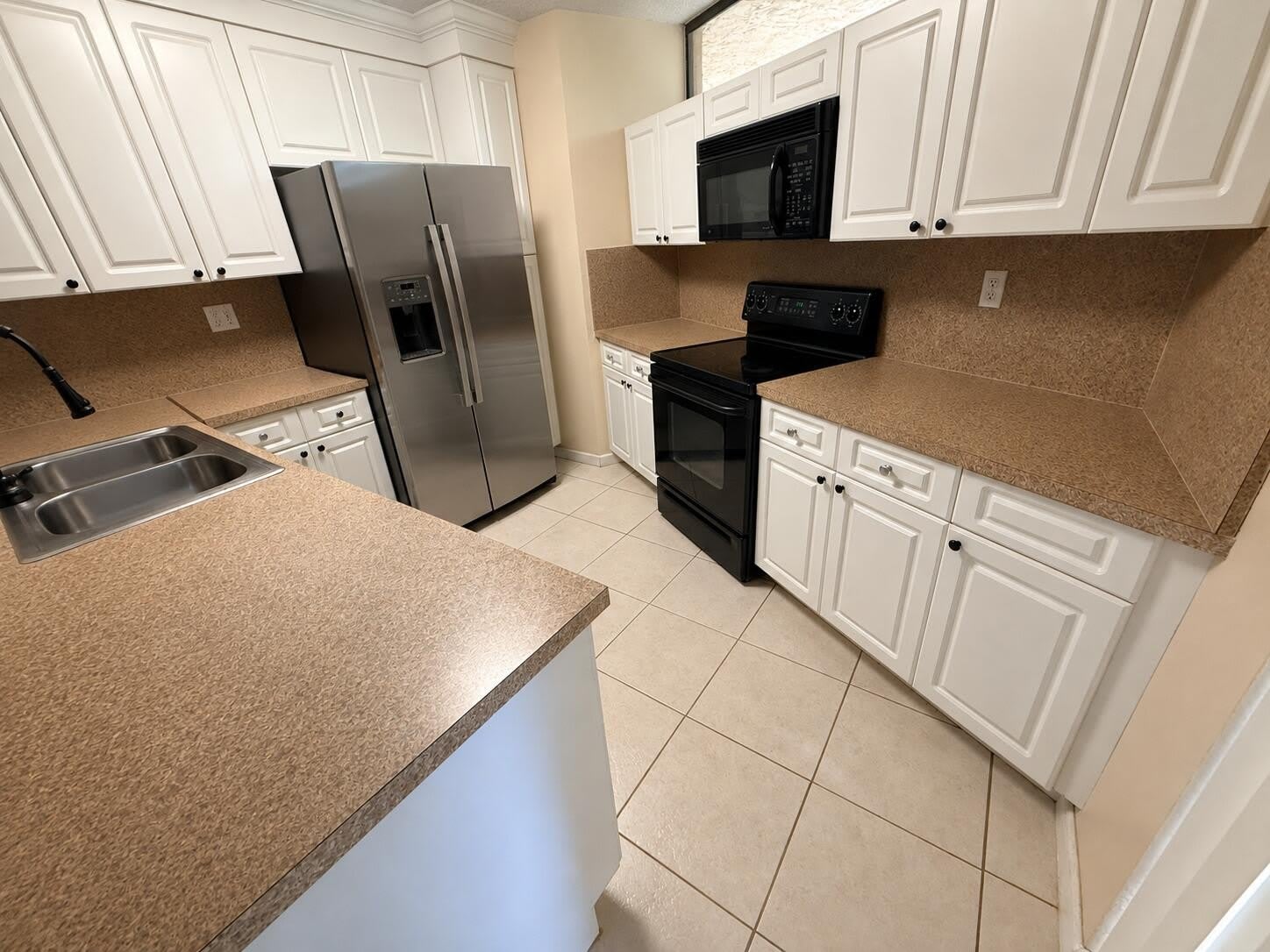 8255 Severn Drive – photo 3