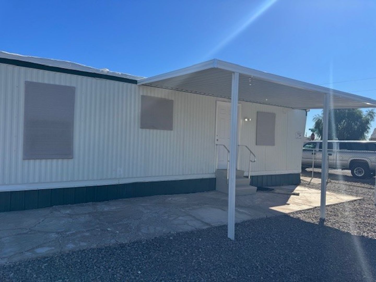 Parially Furnished 2BR 1BA Remodeled-Fenced Yard + RV/Coach cement Parking – photo 2