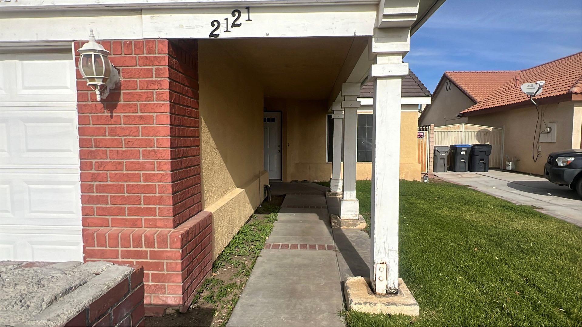 East Lancaster Home – photo 2
