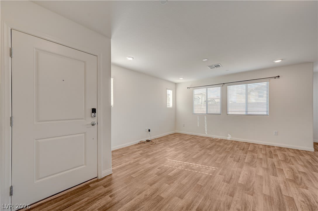 2670 Bengal Tan Avenue – photo 5