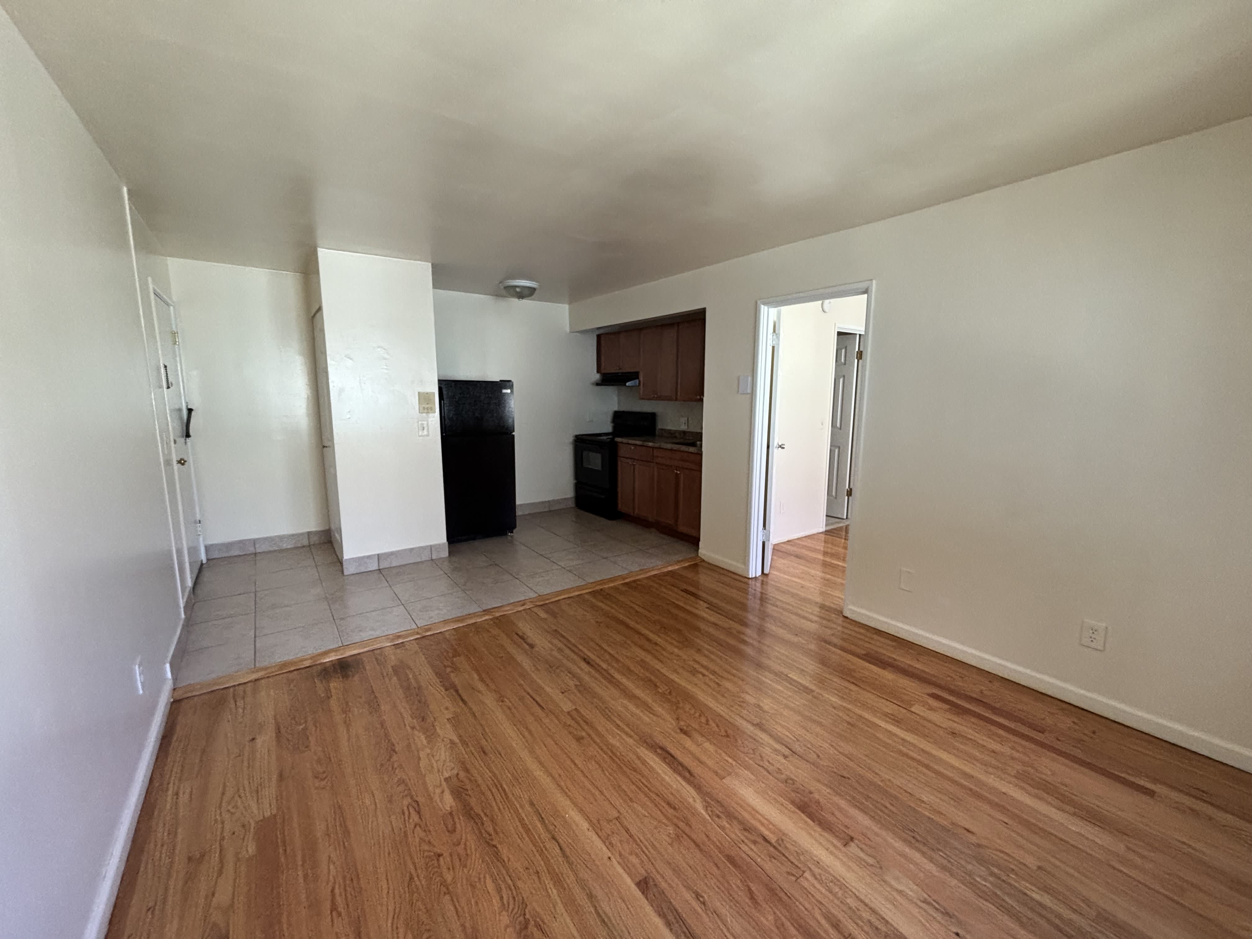 17 Ferris Ave – photo 4