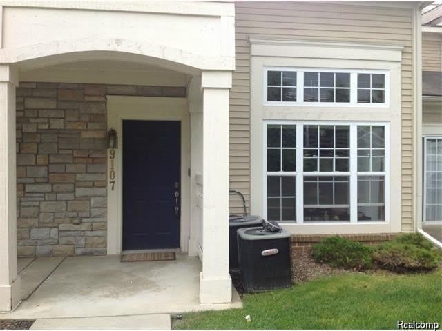 9107 Addington Drive – photo 1