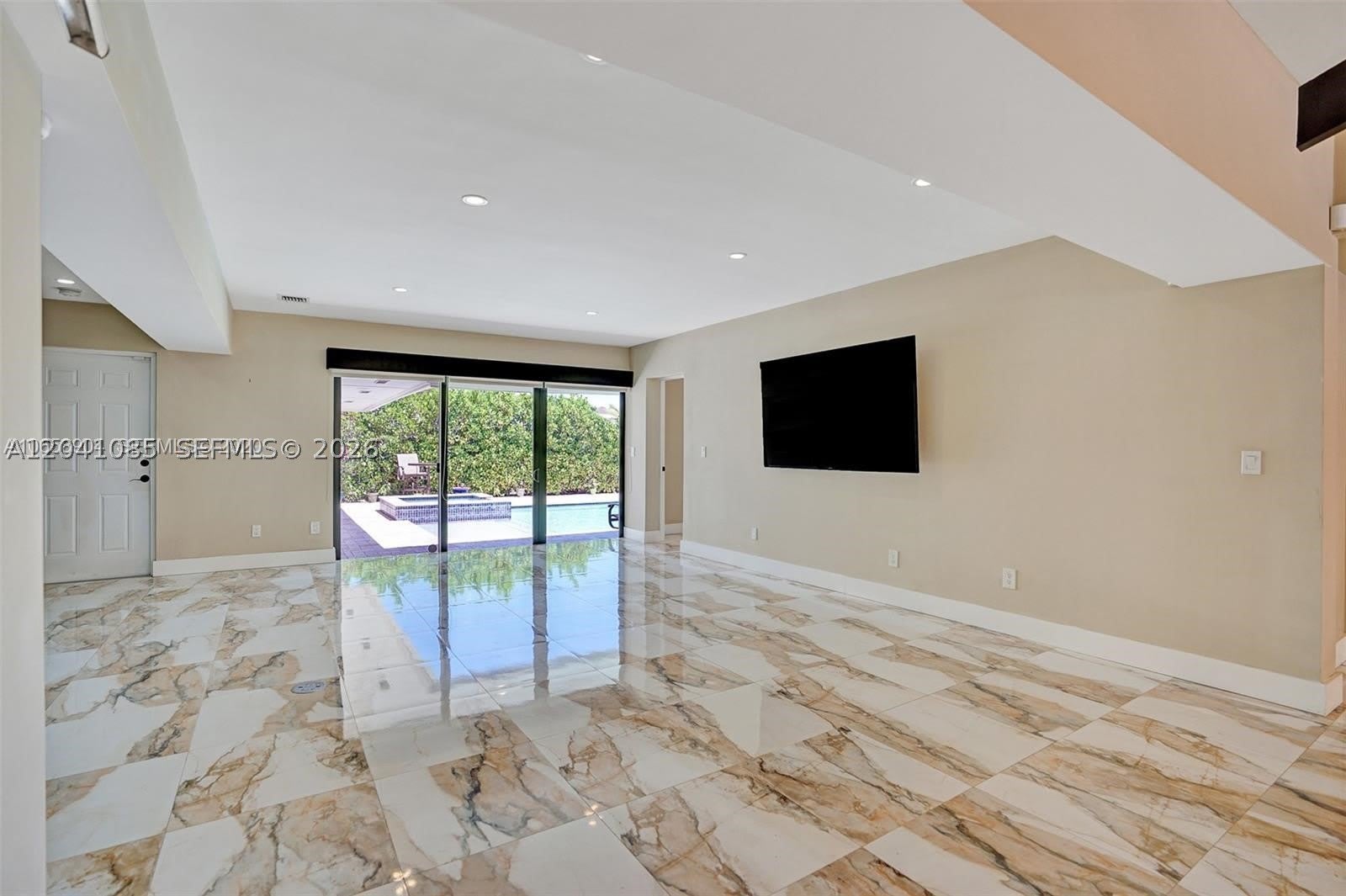 2255 NE 120th St – photo 4