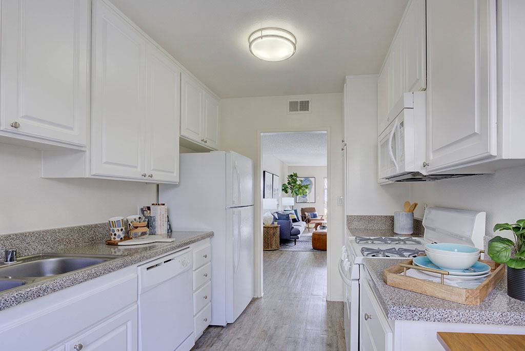 3116 Ferncrest Place – photo 3