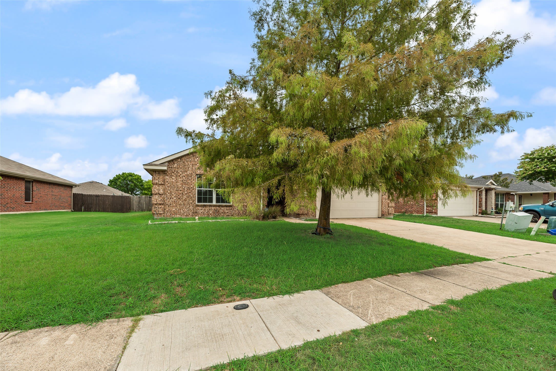 2701 Mockingbird Street – photo 1