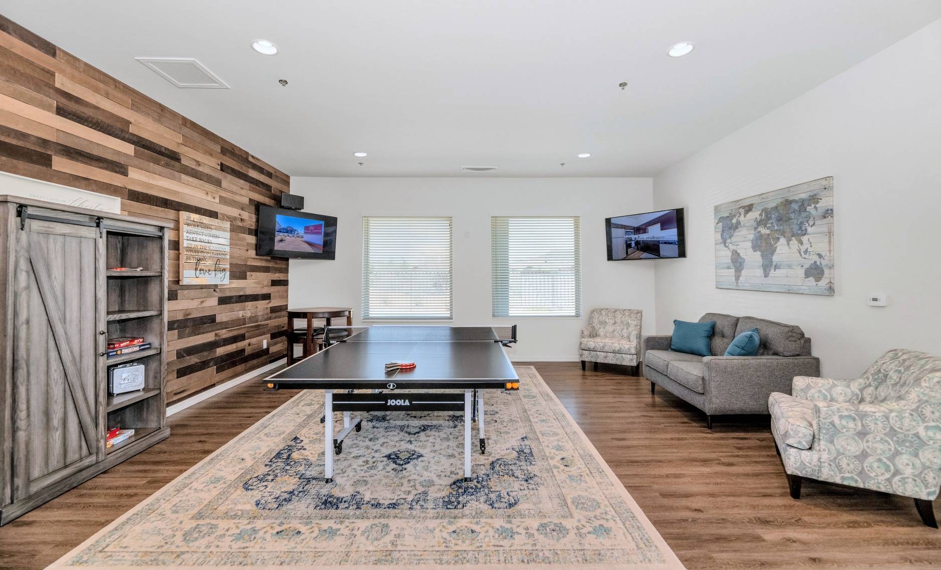 Willow Creek Apartments – photo 5