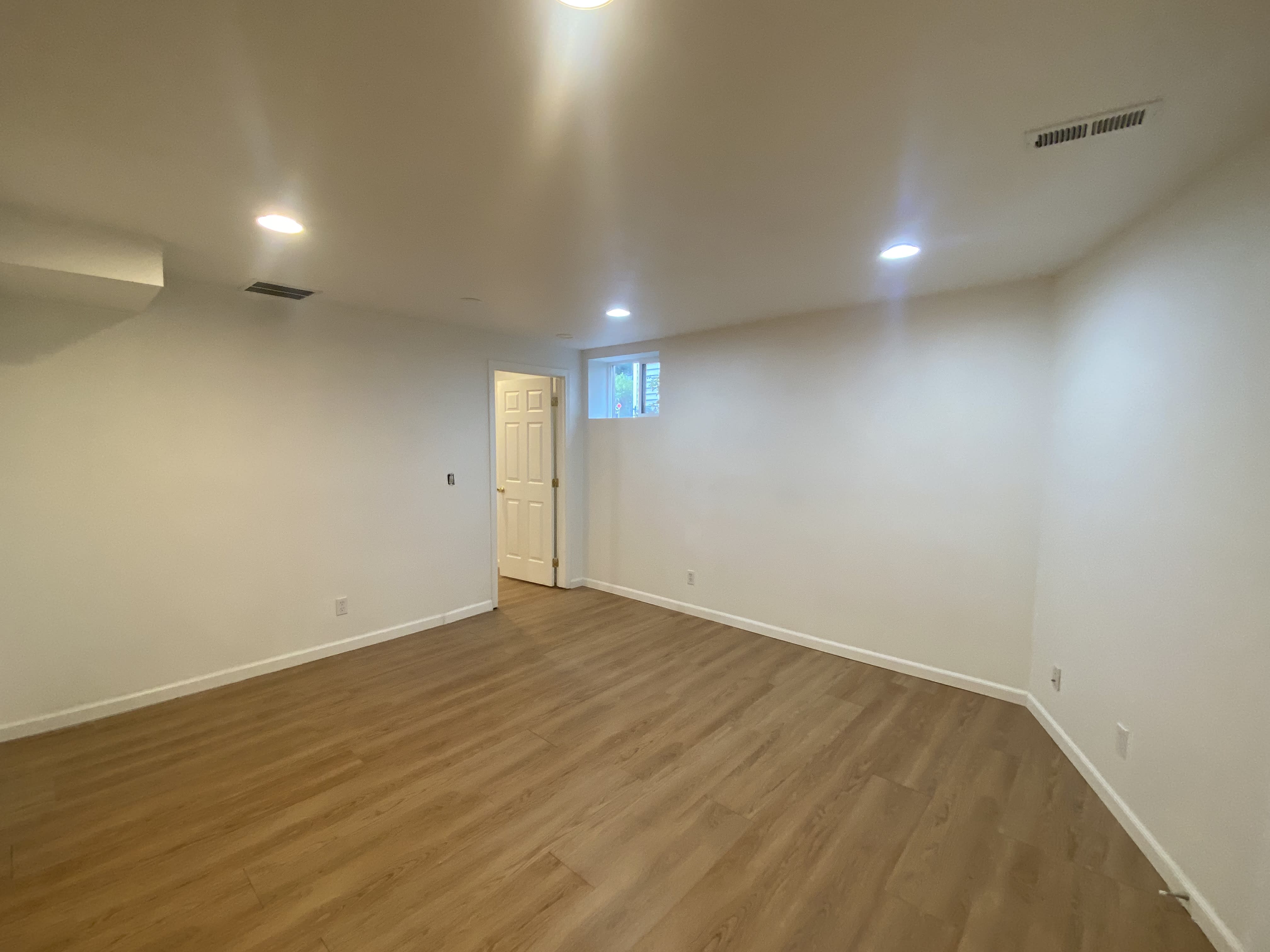 5329 9th Avenue Northeast – photo 3