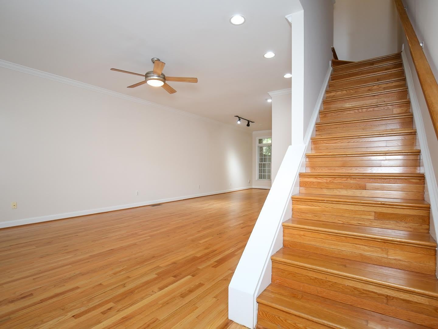 710 Parkham Lane – photo 5