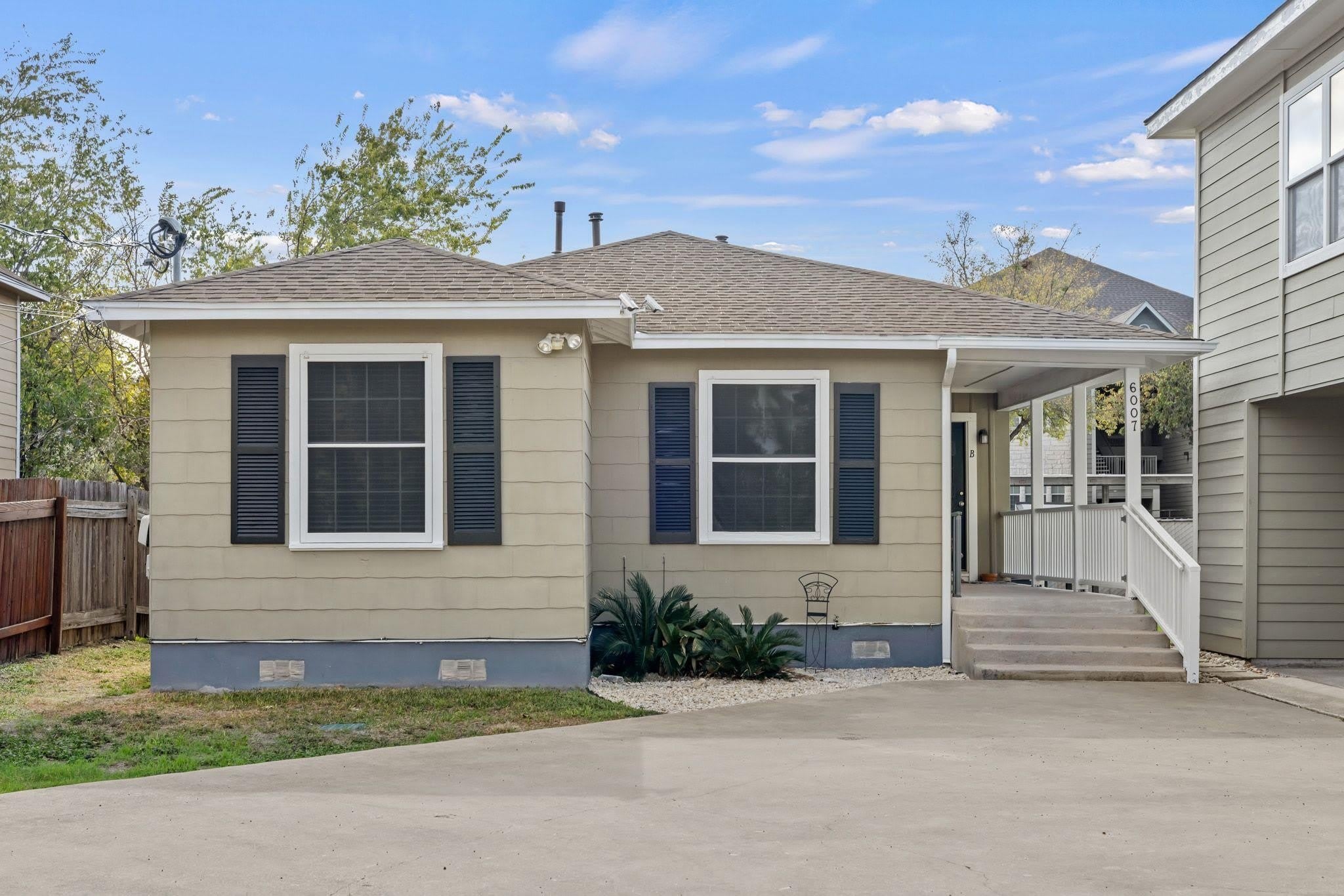 6007 Fairway ST A – photo 1