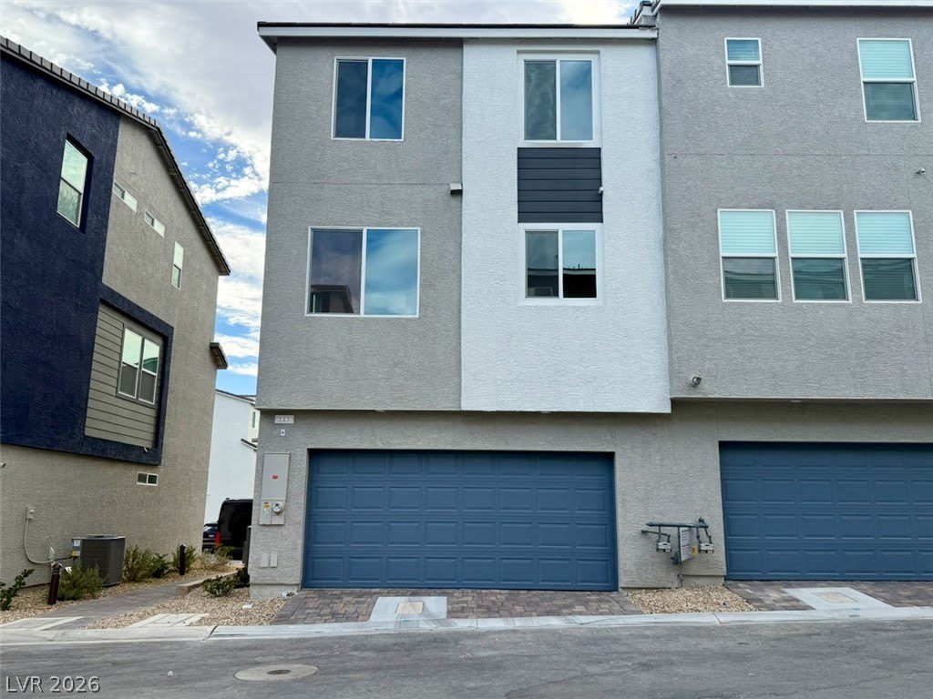 5824 Wisteria Walk Street – photo 2